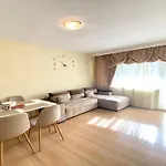 Bratanov Lifestyle Deluxe דירה *