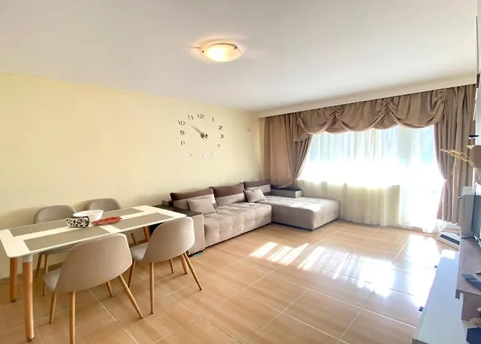 Bratanov Lifestyle Deluxe Apartment *